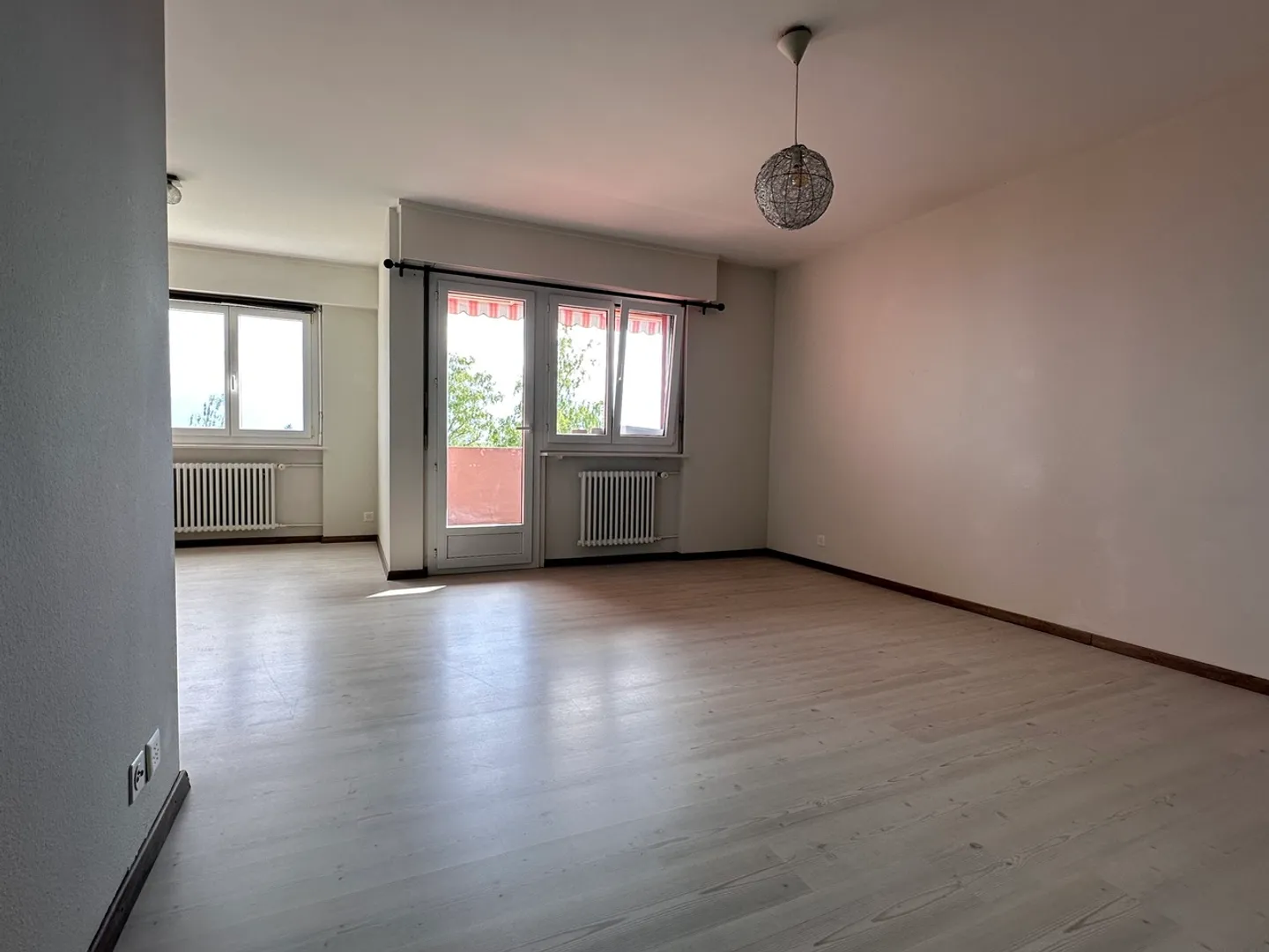 Appartamento di due e mezzo stanze - Foto 5 di 13