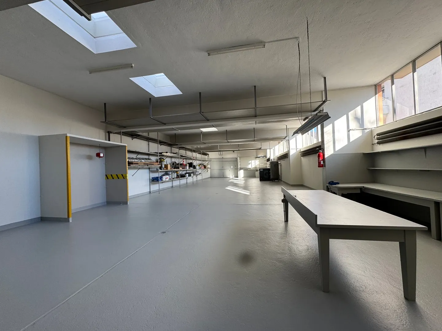 Verkauf oder Vermietung von Gewerbe-/Büro-/Verwaltungsimmobilie mit Büros in Balerna - Foto 31 von 33