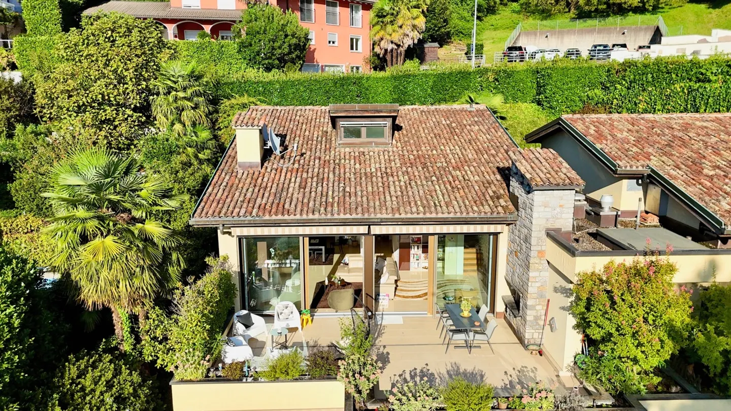 Elegantes Duplex-Attikawohnung mit Seeblick - Foto 8 von 26
