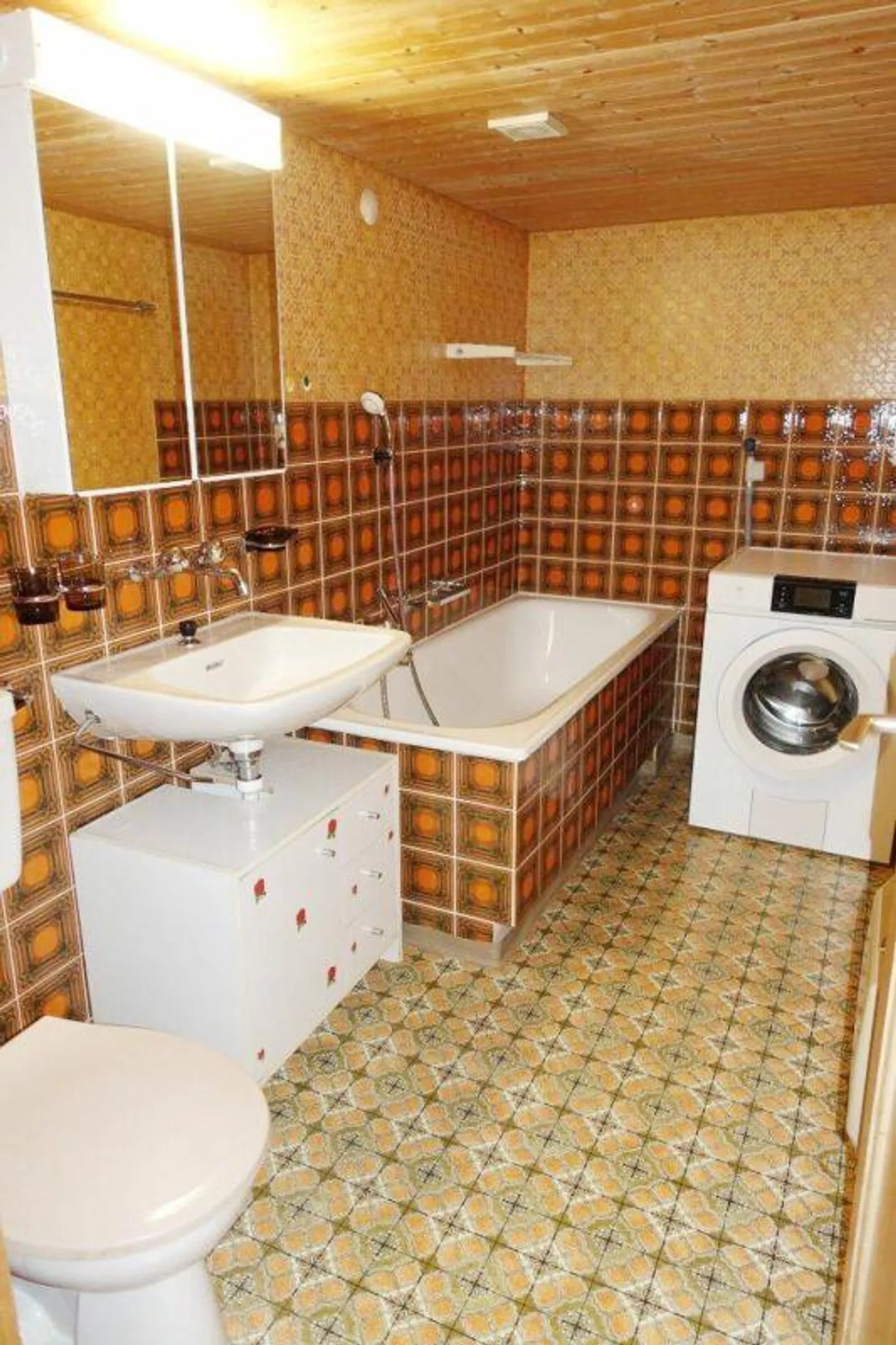Mezza casa con grande giardino a Schluein - Foto 5 di 5