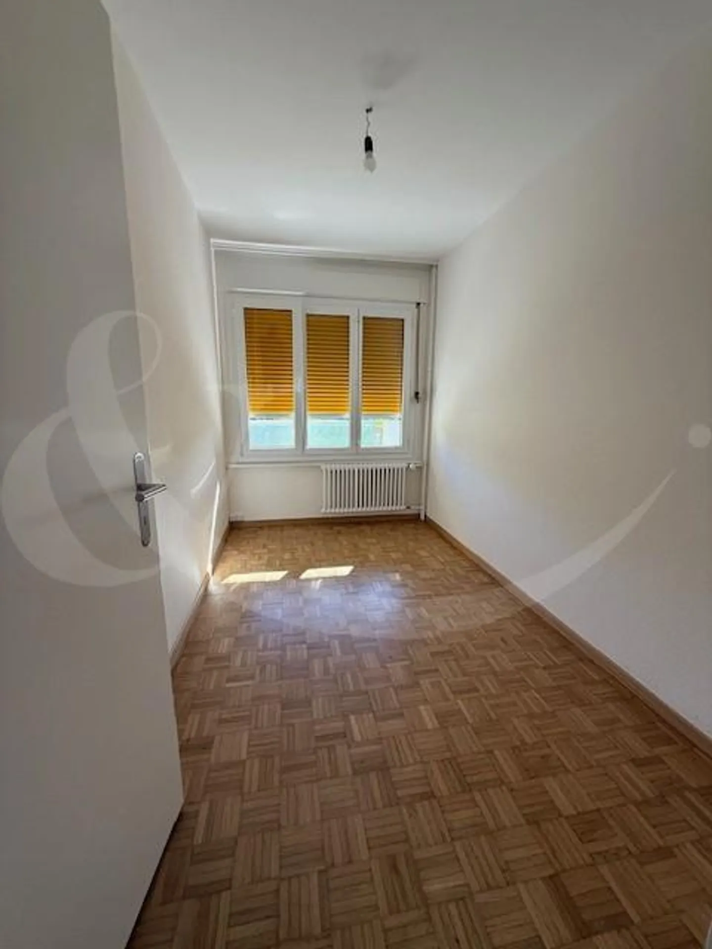 48A Rte de Gy, pleasant apartment with 4.5 rooms - Photo 3 of 5