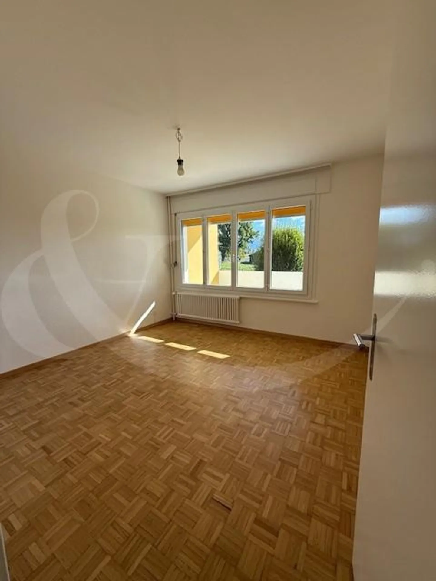 48A Rte de Gy, pleasant apartment with 4.5 rooms - Photo 2 of 5