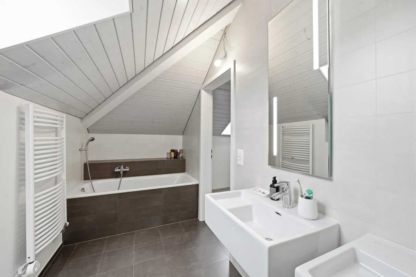 Charmante Maison de Village Rénovée - Photo 13 sur 13