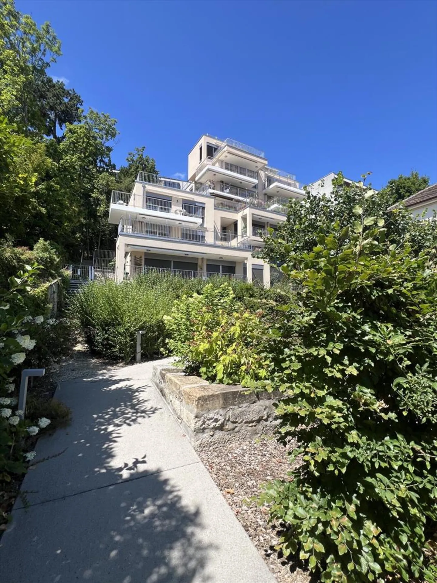 Appartamento 3.5 stanze - Foto 1 di 13