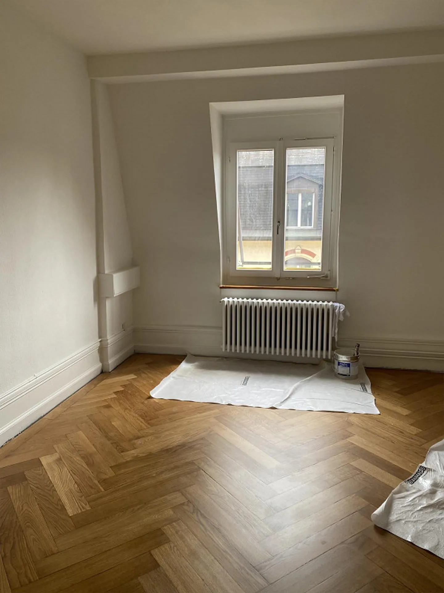 Camera in appartamento condiviso a Wiedikon - Foto 3 di 6