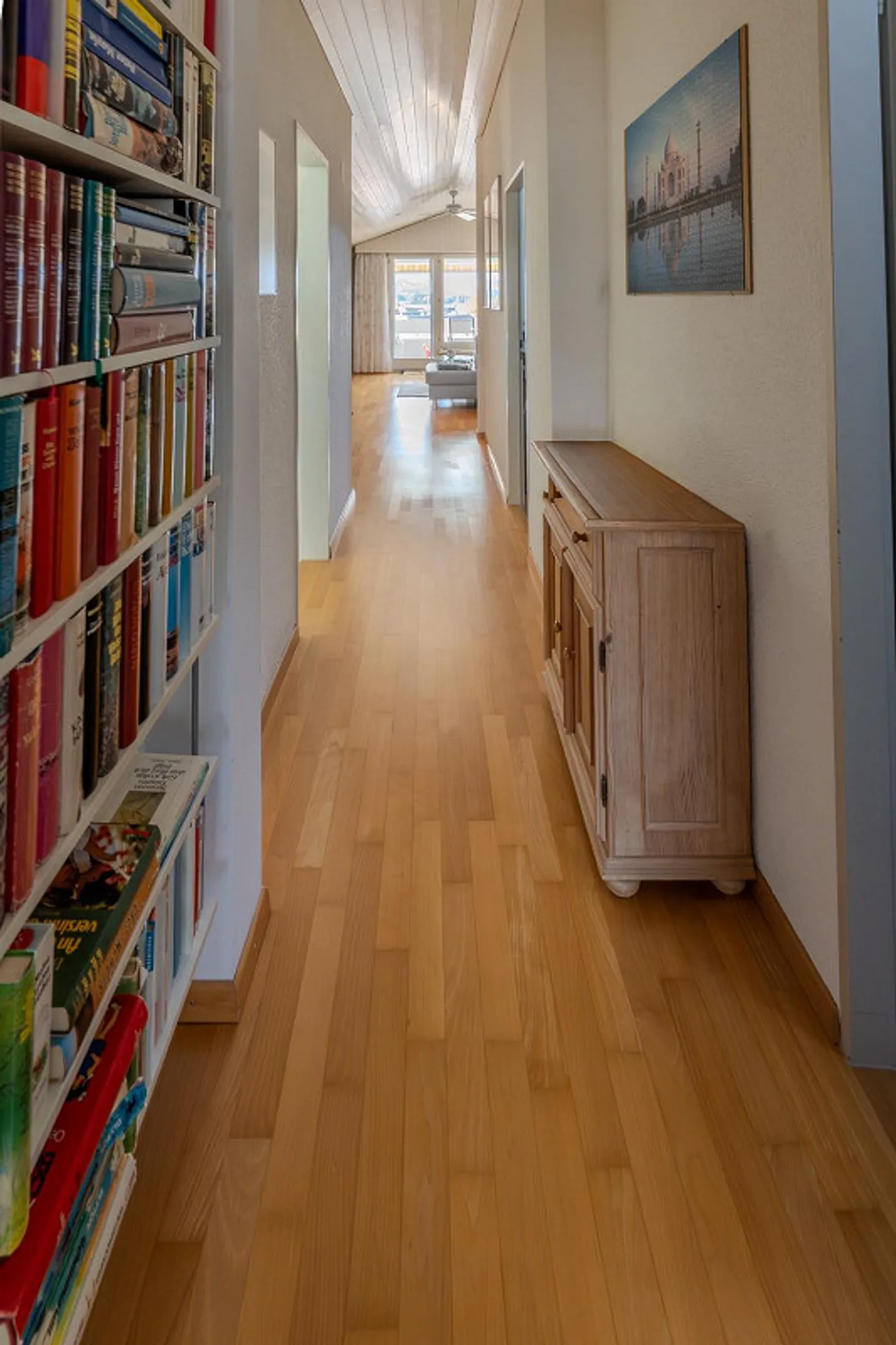 Appartamento mansardato duplex di 4,5 locali nel cuore di Gossau - Foto 2 di 7