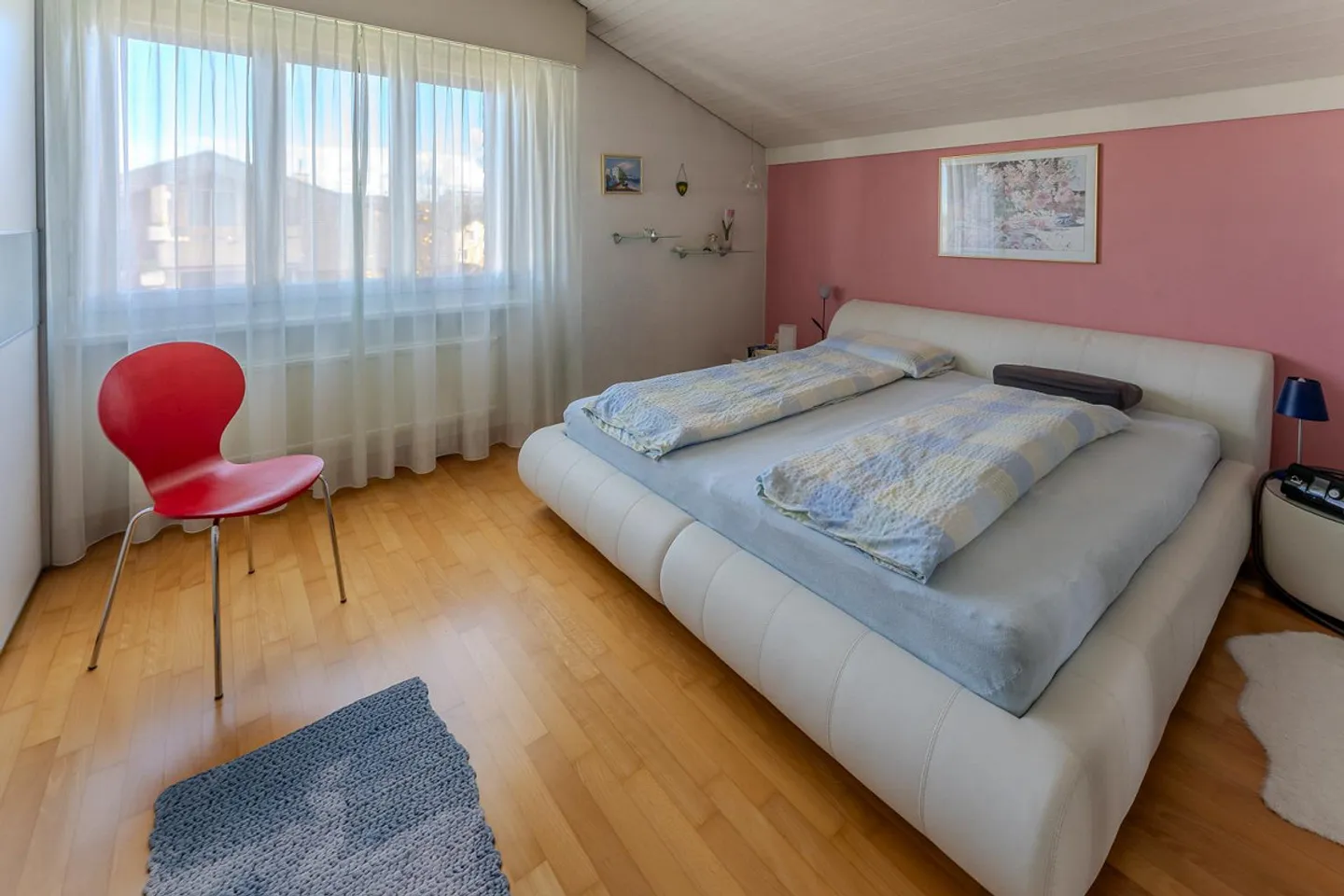 Appartamento mansardato duplex di 4,5 locali nel cuore di Gossau - Foto 3 di 7