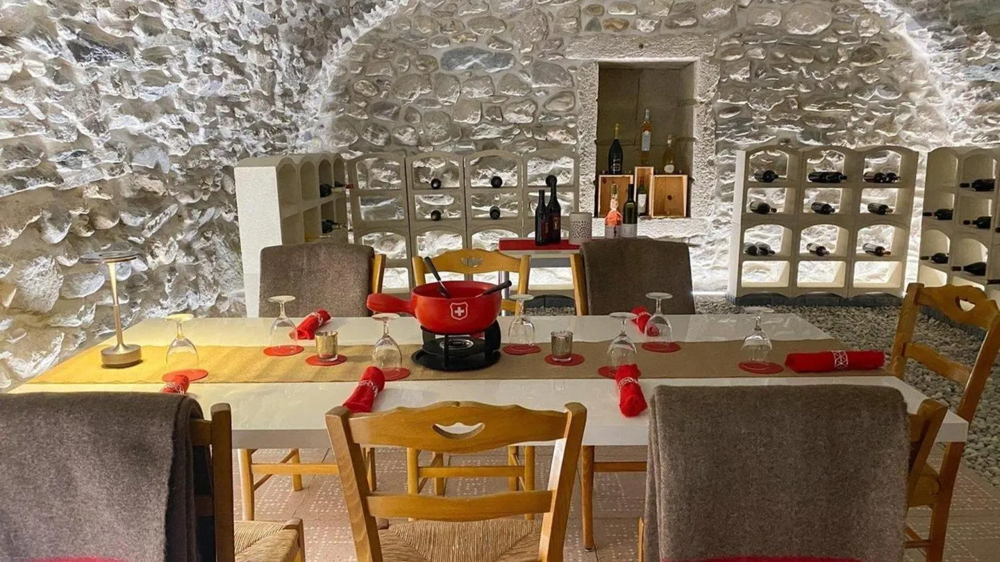 Ferme Rénovée avec Caractéristiques de Luxe - Photo 9 sur 9