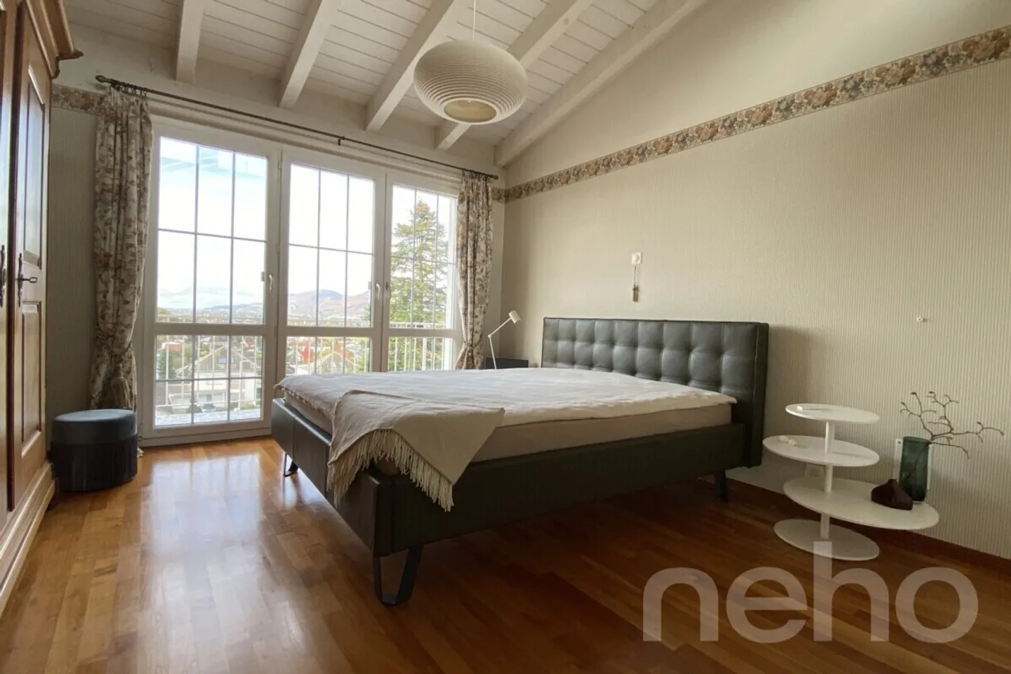 Maison individuelle de haute qualité avec vue dégagée et jardin - Photo 8 sur 11