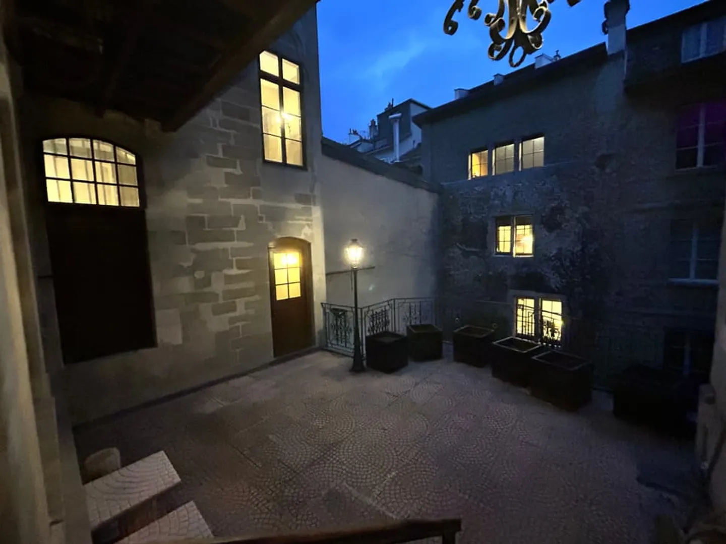 Beautiful apartment with large terrace in the heart of the old town - Photo 7 of 7