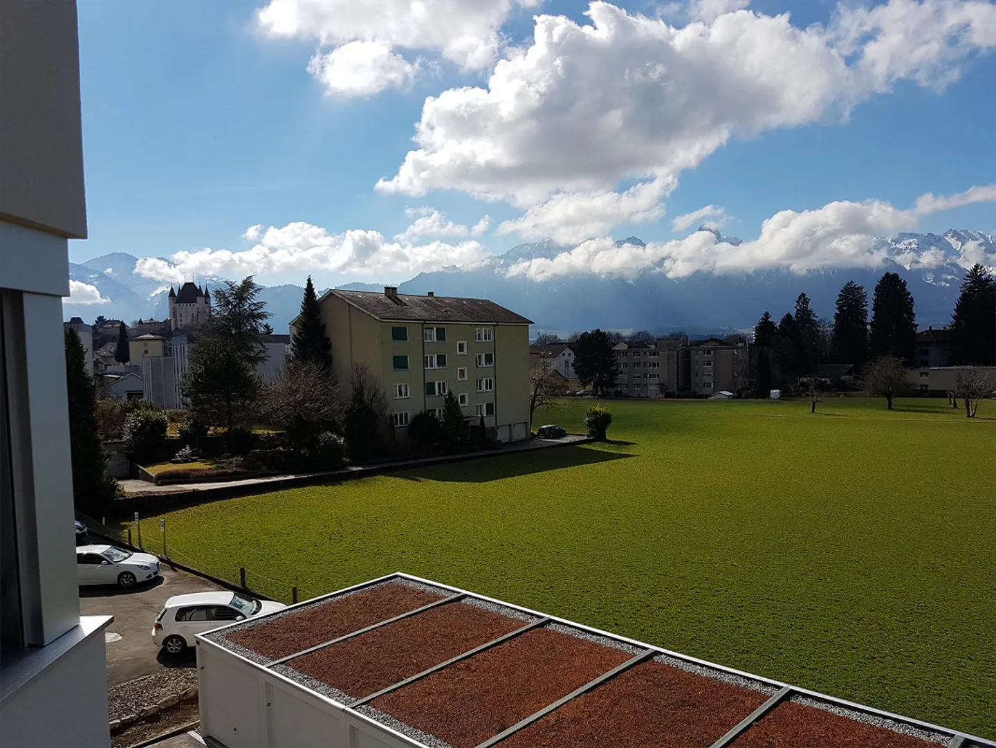 Renovated, bright and quiet 2.5 room apartment with 2 balconies - Photo 13 of 17