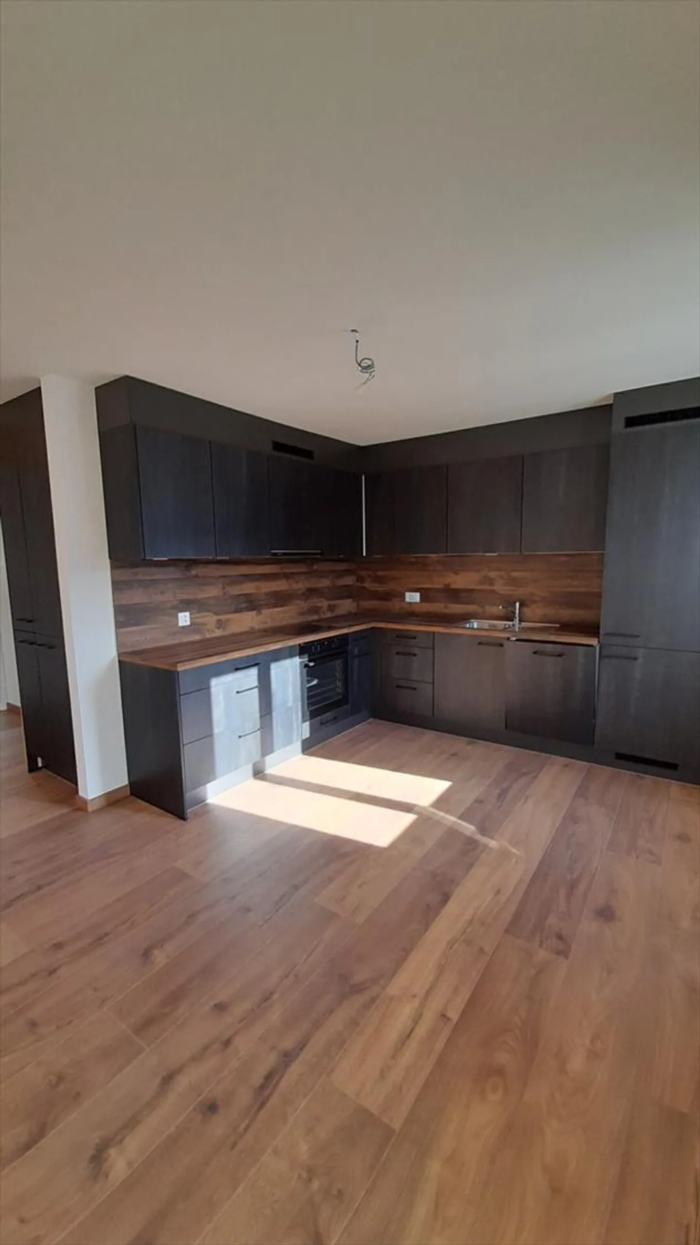 St-Imier, beautiful 3.5-room apartment on the ground floor with access to the garden - Photo 1 of 4