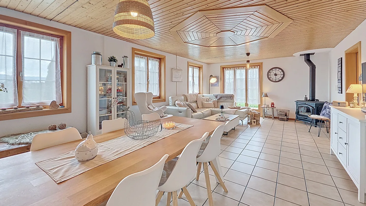 Casa indipendente senza vicini diretti a Chénens / FR - Foto 9 di 29