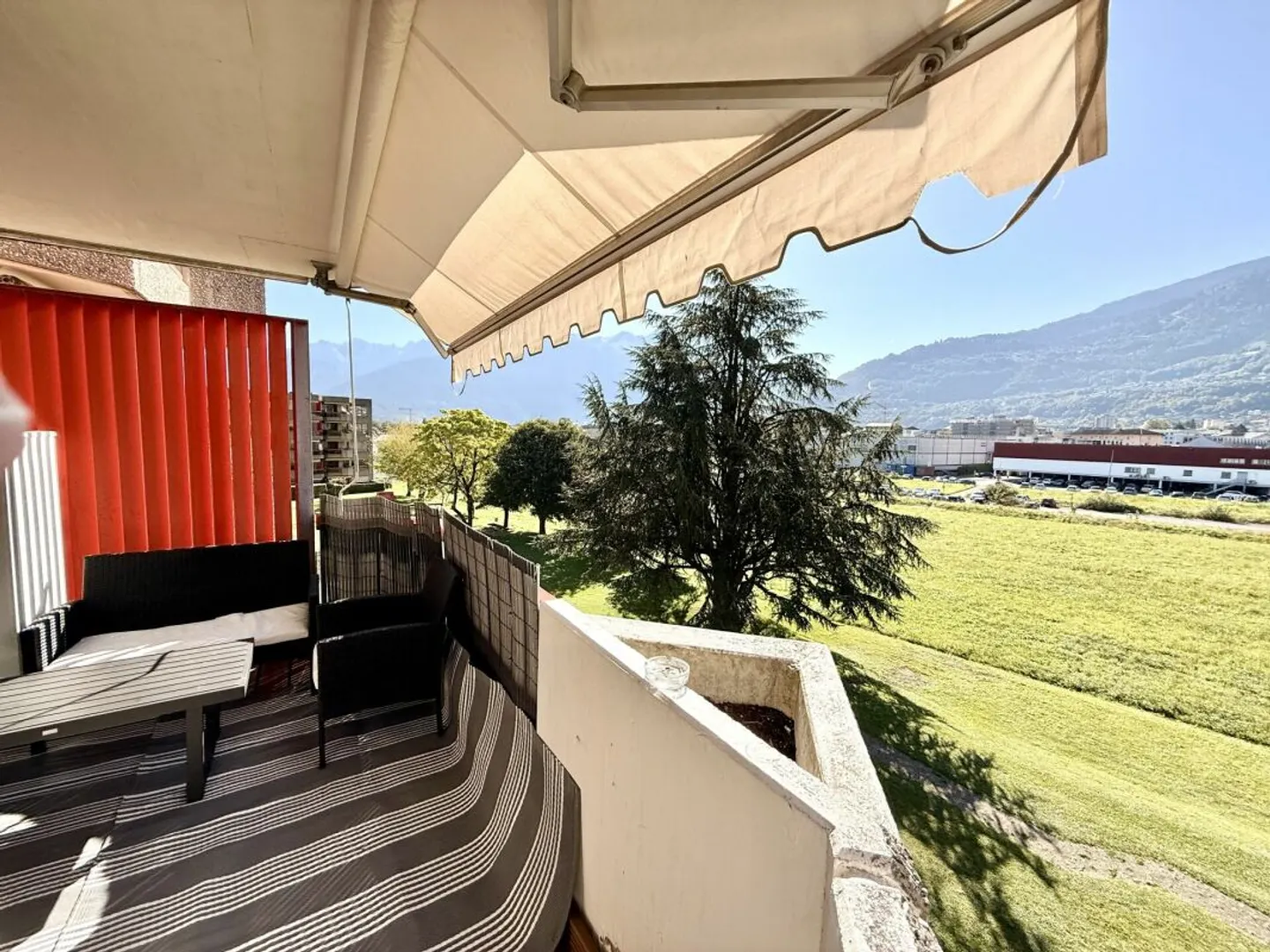 Bright Apartment in Monthey - Photo 7 of 18