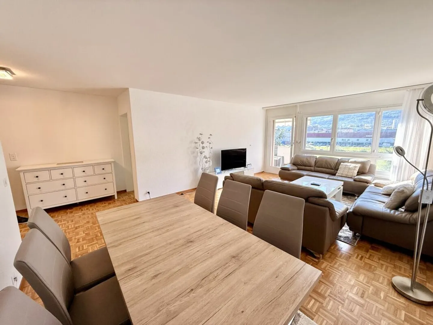 Bright Apartment in Monthey - Photo 6 of 18