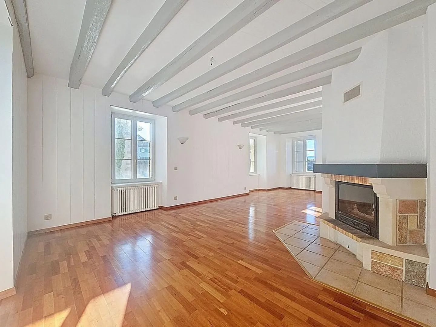 Sehr schönes Herrenhaus in Epautheyres - Foto 4 von 13