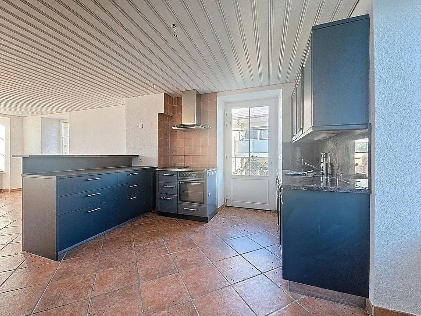 Sehr schönes Herrenhaus in Epautheyres - Foto 6 von 13
