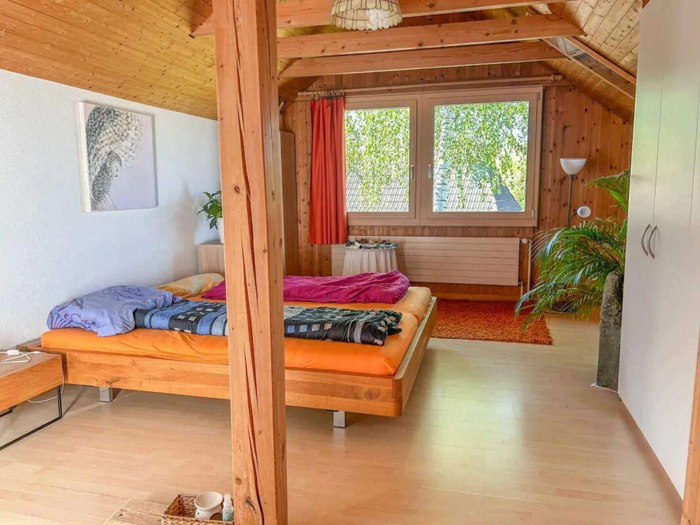 Geräumiges Familienhaus mit Garten - Foto 3 von 22