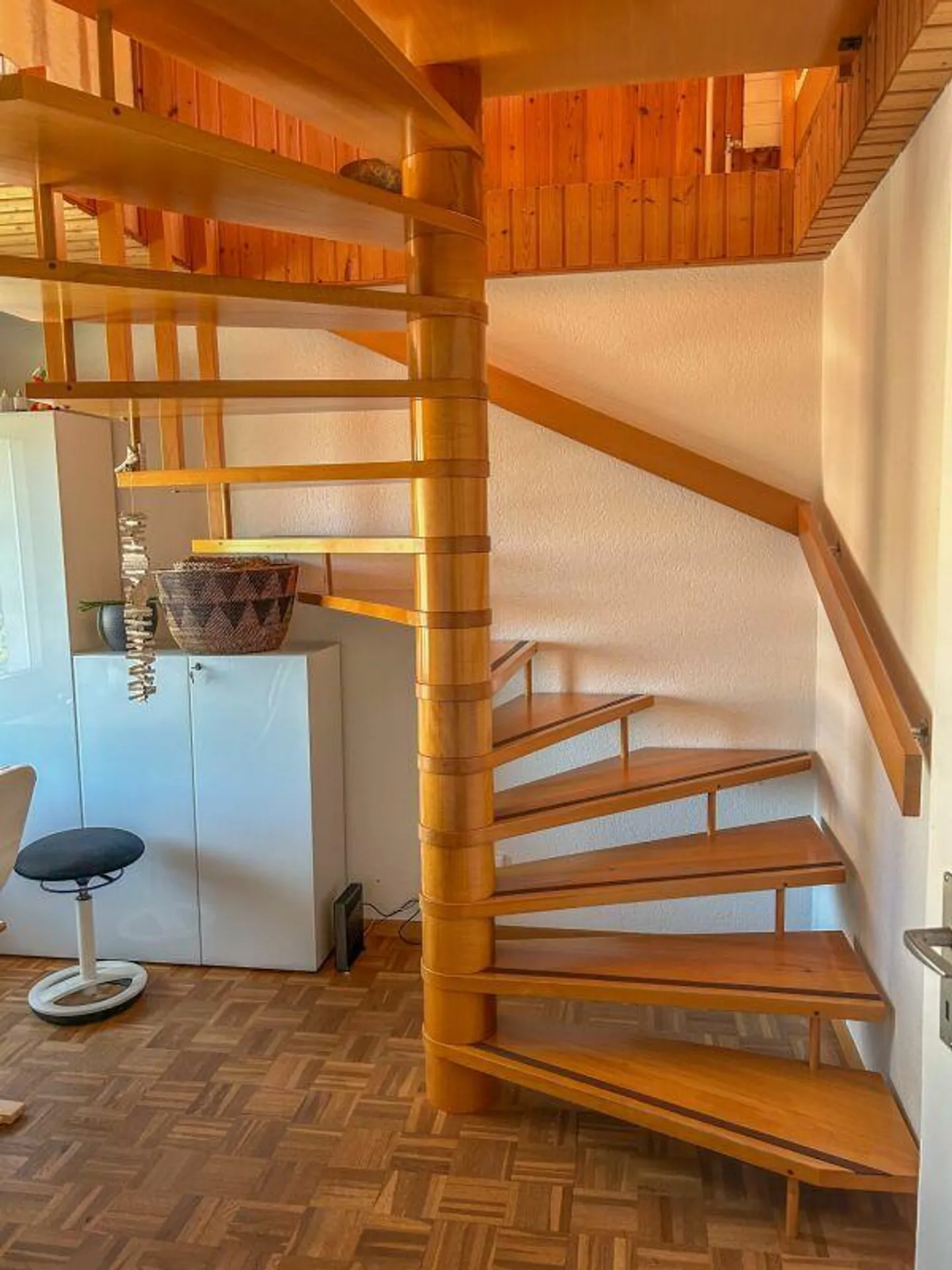 Geräumiges Familienhaus mit Garten - Foto 4 von 22