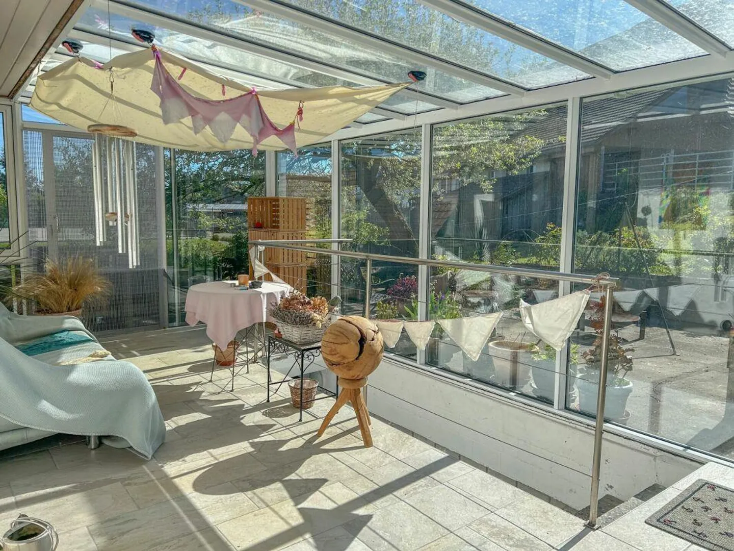 Geräumiges Familienhaus mit Garten - Foto 7 von 22