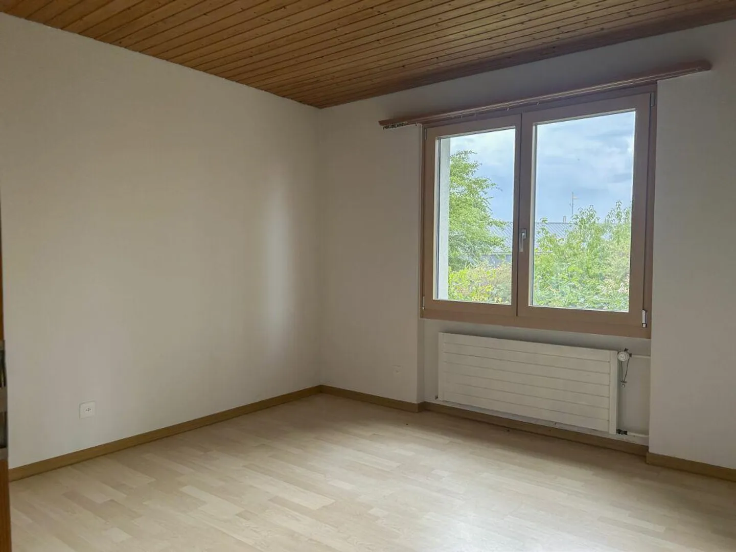 Geräumiges Familienhaus mit Garten - Foto 12 von 22