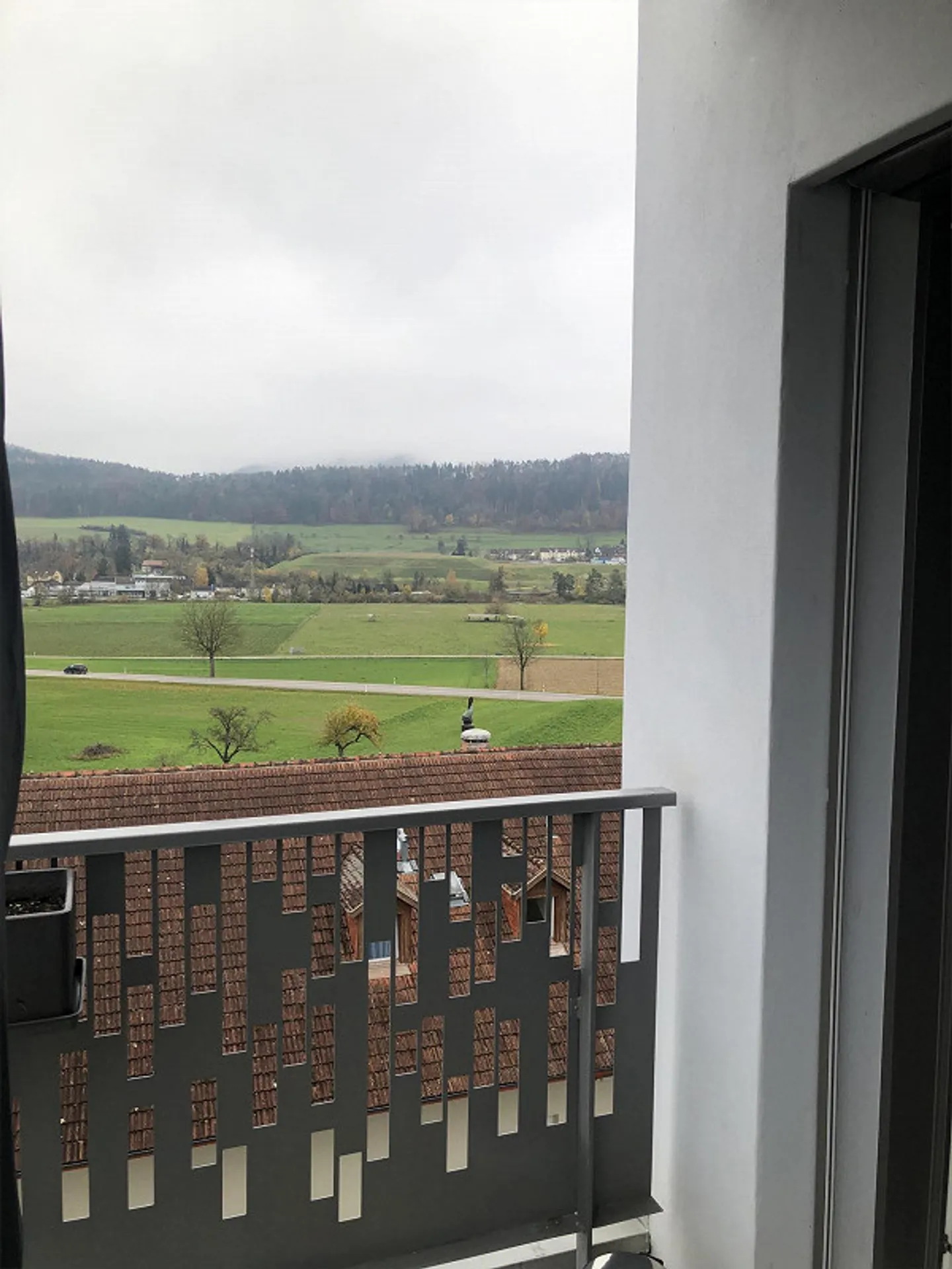 Schöne, grosse 2,5 Zi-Wohnung in Neftenbach - Foto 12 von 14