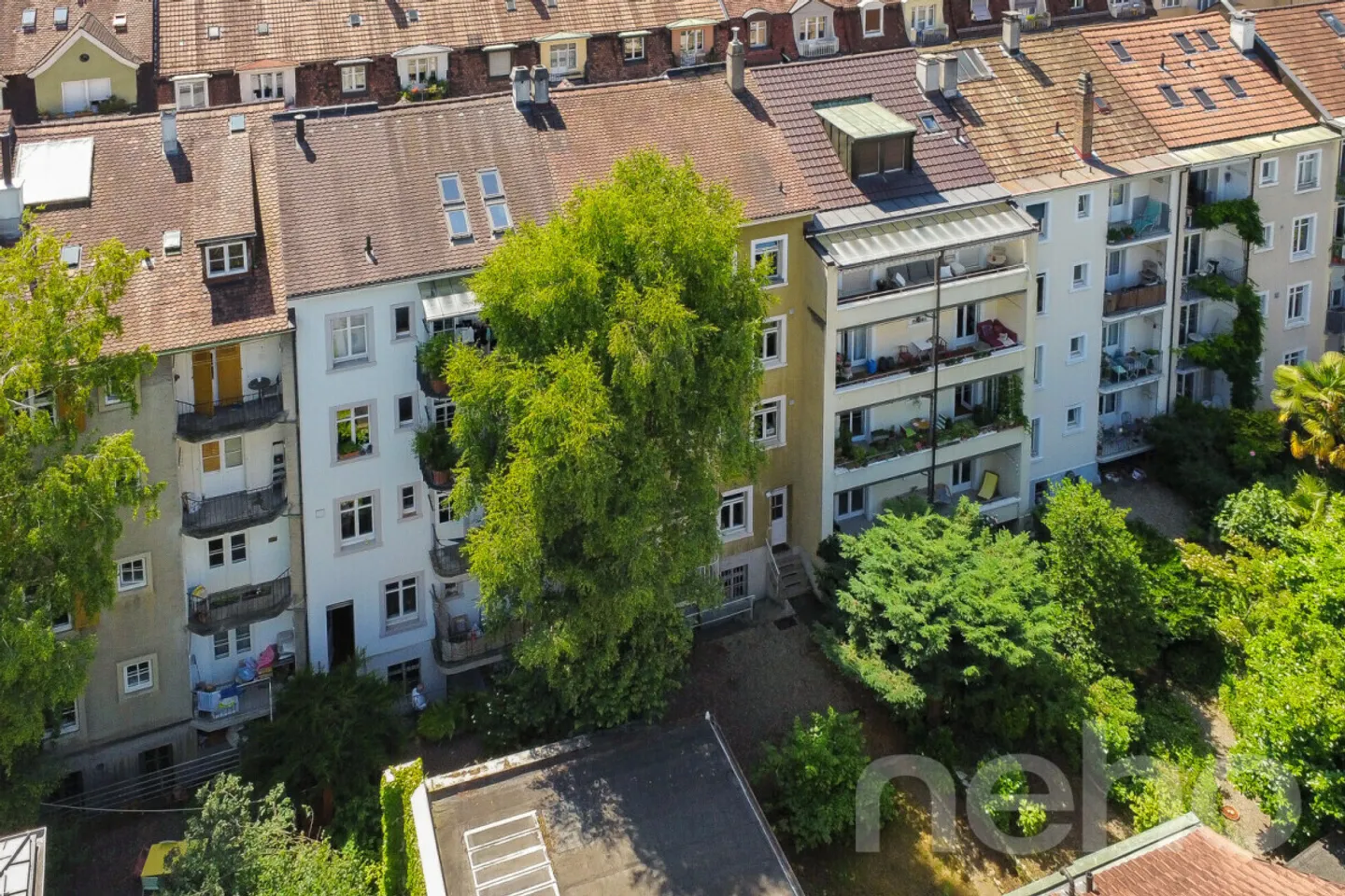 Mehrfamilienhaus mit Ausbaureserve im Herzen von Basel - Foto 3 von 13
