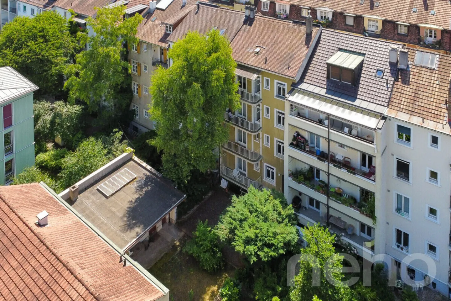 Mehrfamilienhaus mit Ausbaureserve im Herzen von Basel - Foto 1 von 13