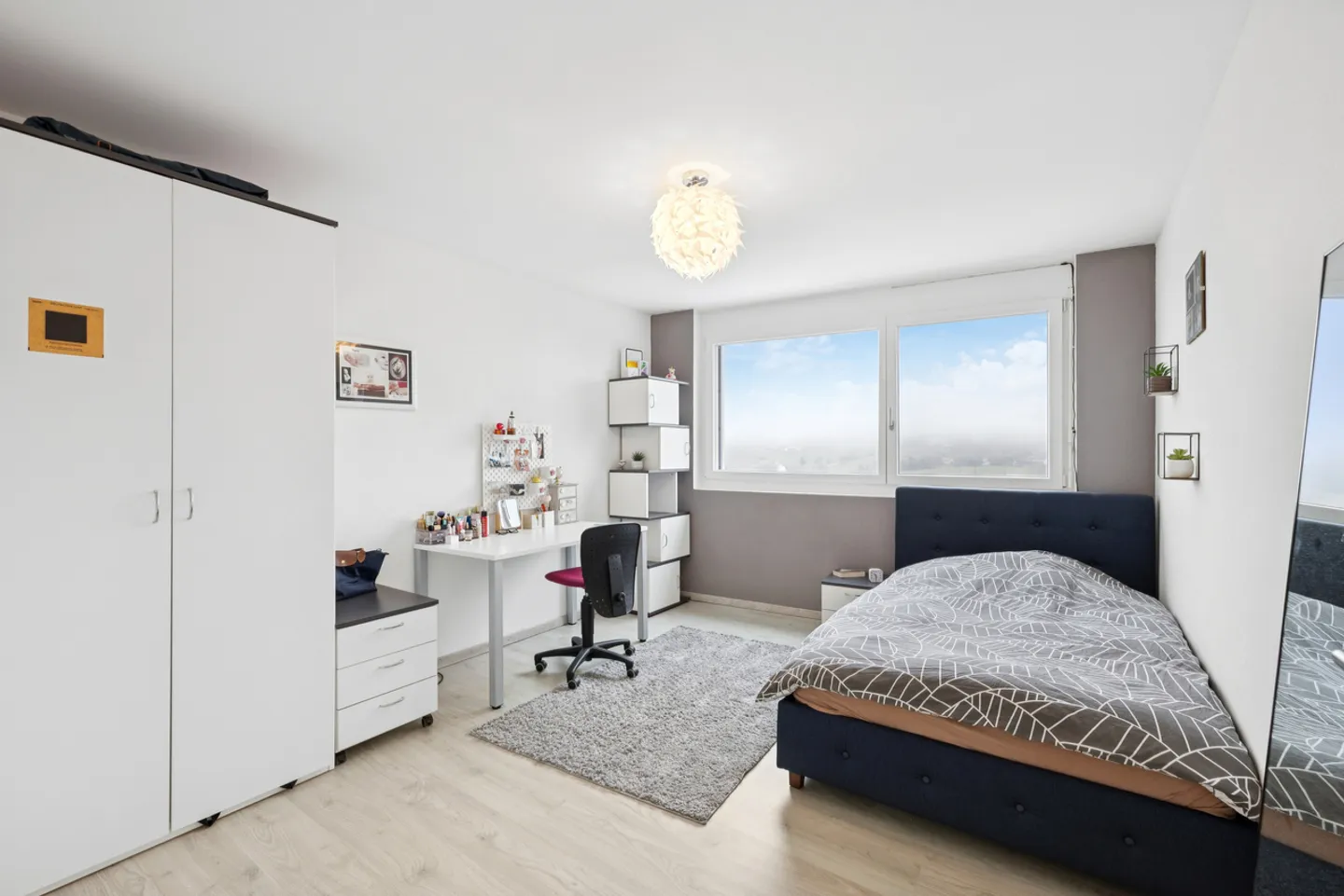 Coup de cœur: contemporary house with panoramic view - Photo 10 of 13