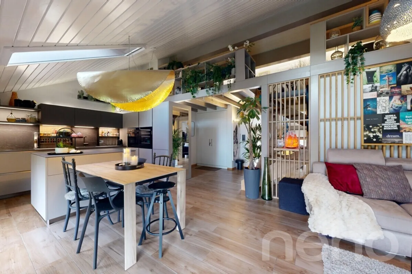 Schöne 3,5-Zimmer-Wohnung in Soral, Charme und Komfort vereint - Foto 2 von 12