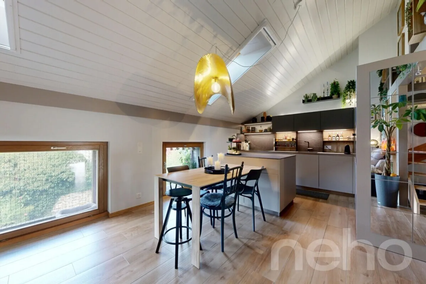 Schöne 3,5-Zimmer-Wohnung in Soral, Charme und Komfort vereint - Foto 3 von 12