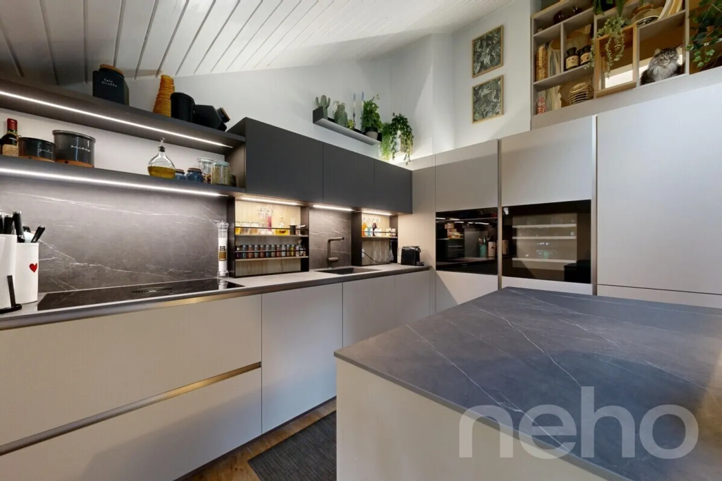 Schöne 3,5-Zimmer-Wohnung in Soral, Charme und Komfort vereint - Foto 5 von 12