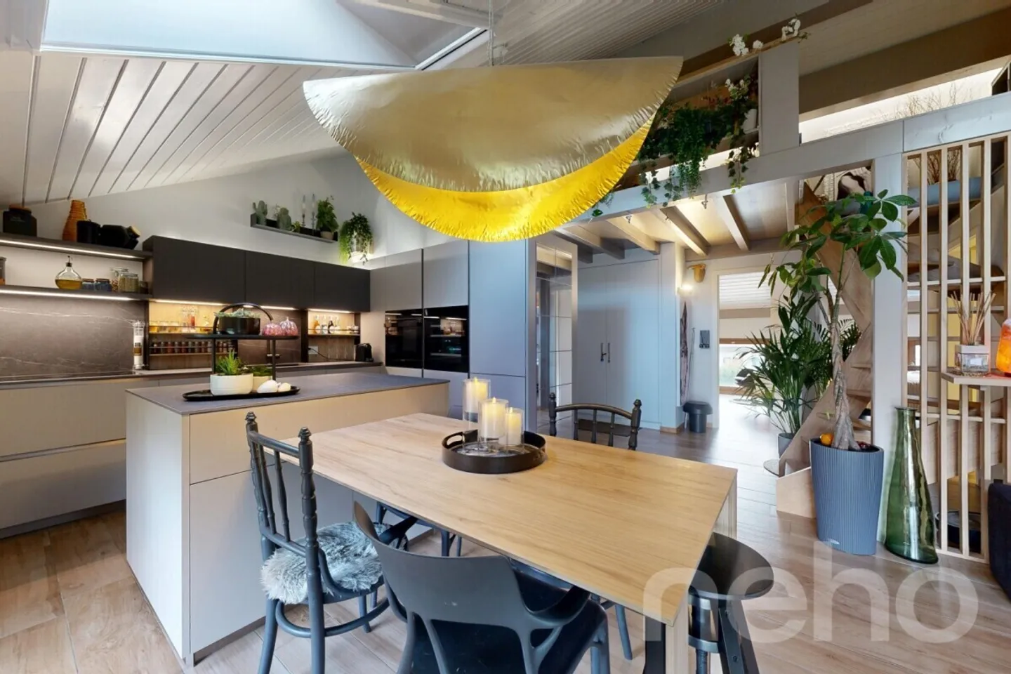 Schöne 3,5-Zimmer-Wohnung in Soral, Charme und Komfort vereint - Foto 4 von 12