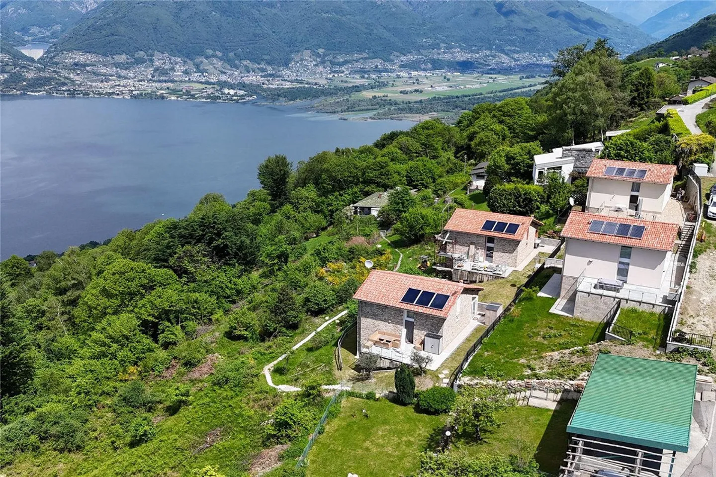 San Nazzaro - Nouvelle construction dans le vert - Vue panoramique de rêve! - Photo 1 sur 13