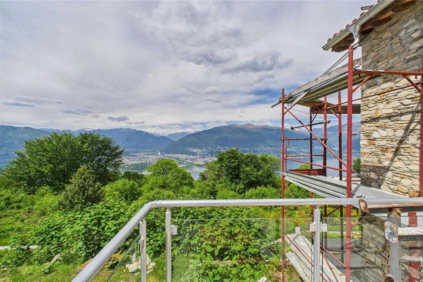 San Nazzaro - Nouvelle construction dans le vert - Vue panoramique de rêve! - Photo 5 sur 13