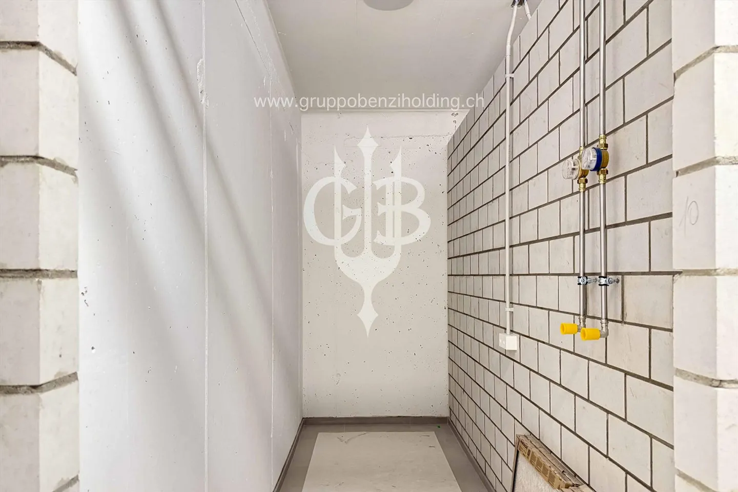 DIRECTLY FROM THE PROMOTER - Giubiasco - Piazza Grande - Photo 19 of 19