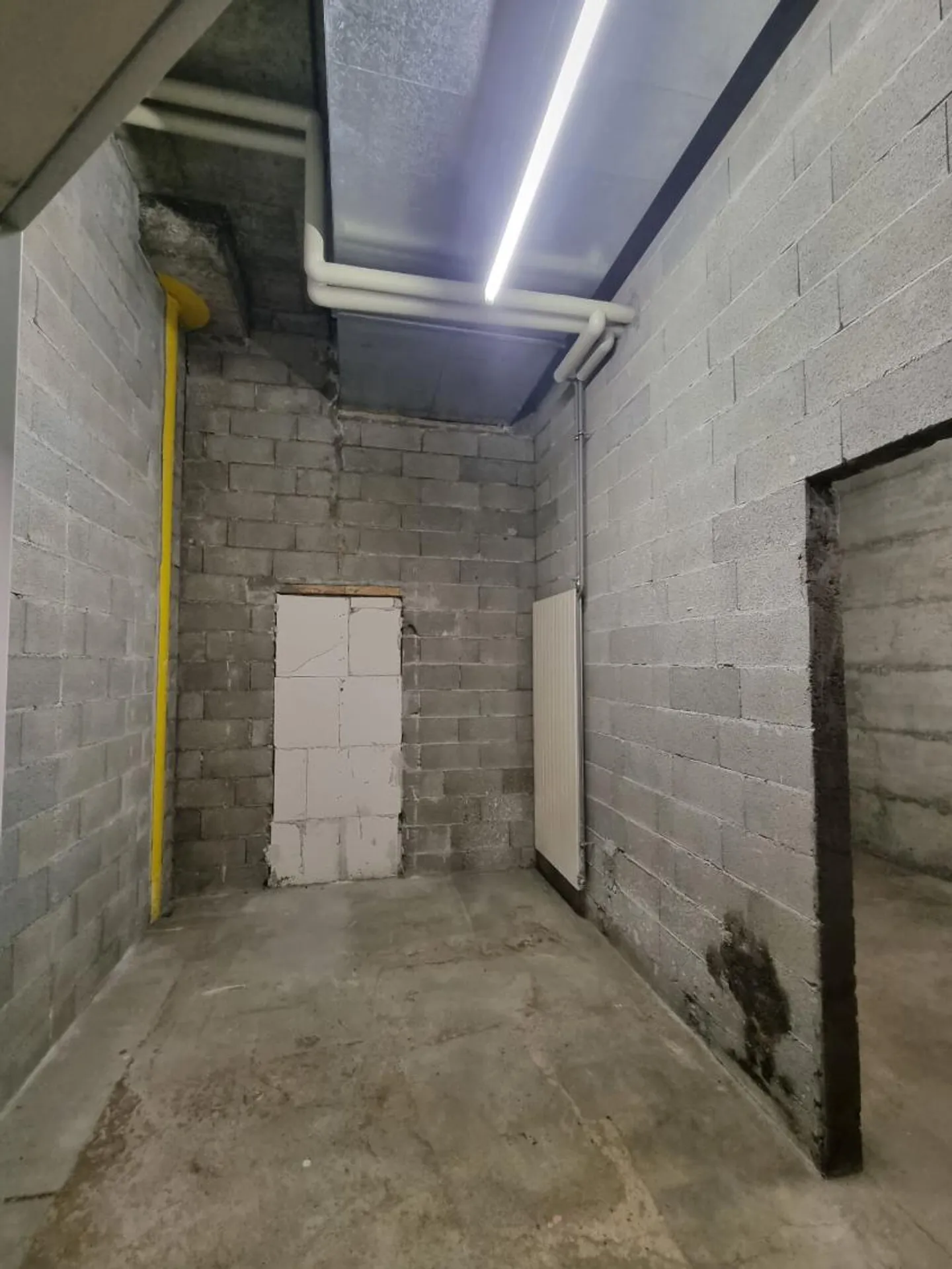 Deposito - Foto 2 di 6