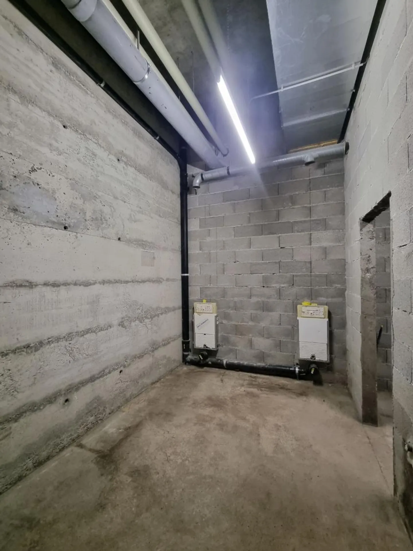 Deposito - Foto 4 di 6