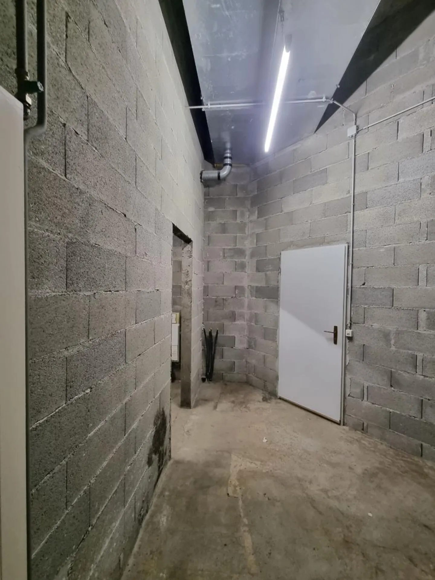 Deposito - Foto 5 di 6