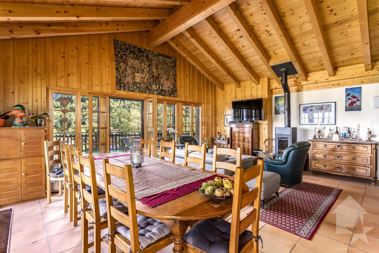 Magnificent B&B with 6 double rooms, 280 m2, jacuzzi, view and sun - Photo 15 of 40