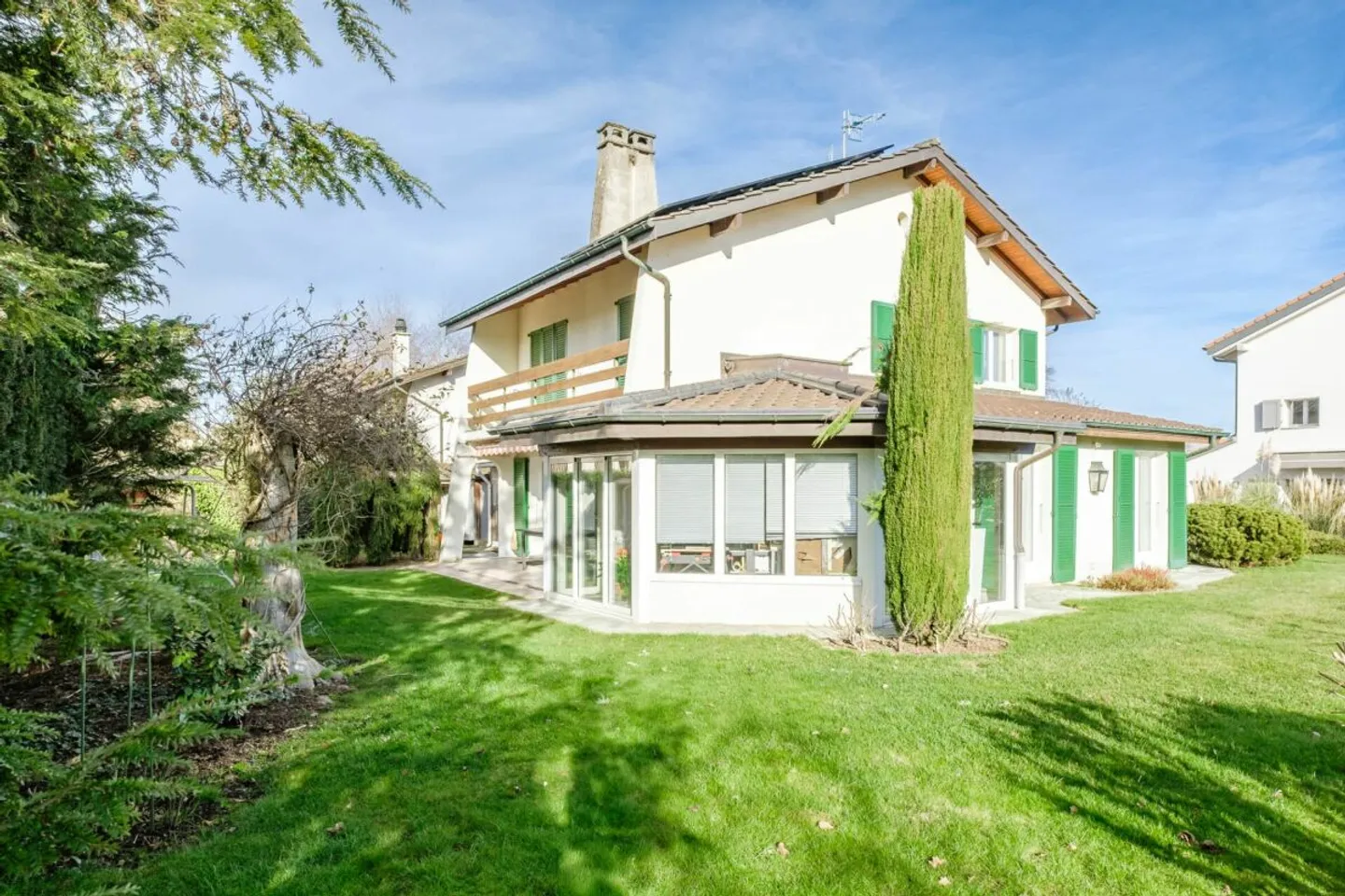 Charmante villa avec jardin - Photo 1 sur 9