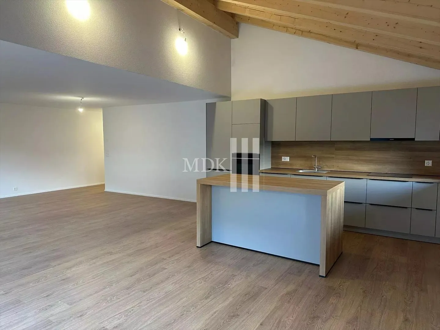 Condo à vendre à Val-d'Illiez, Suisse - Photo 3 sur 13