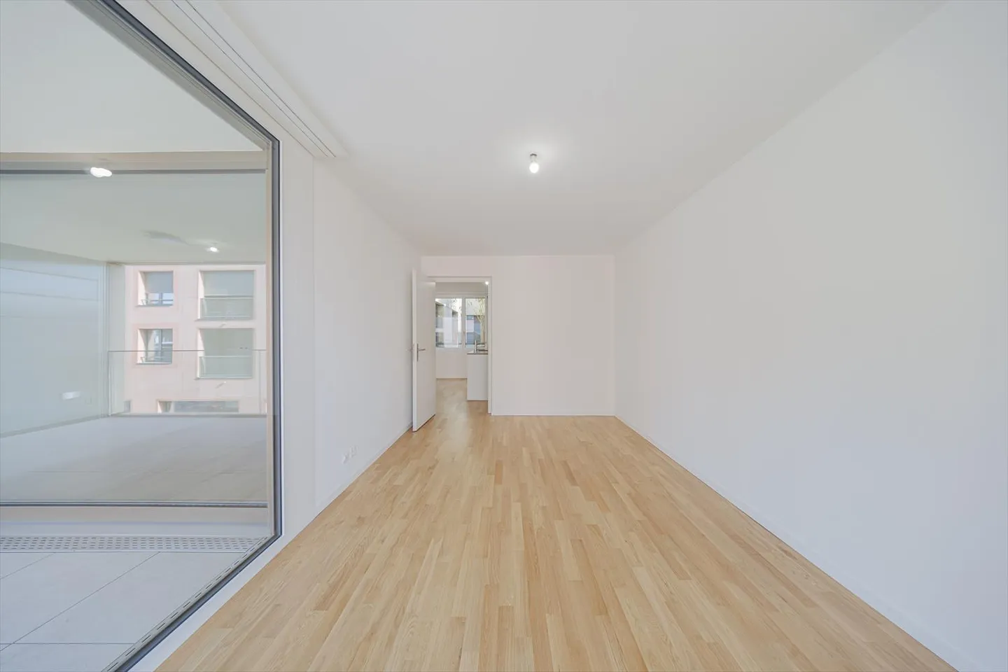 2-room apartment - Photo 8 of 13