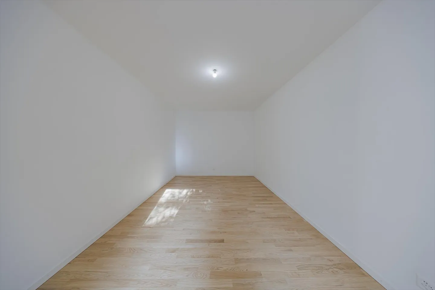 2-room apartment - Photo 9 of 13
