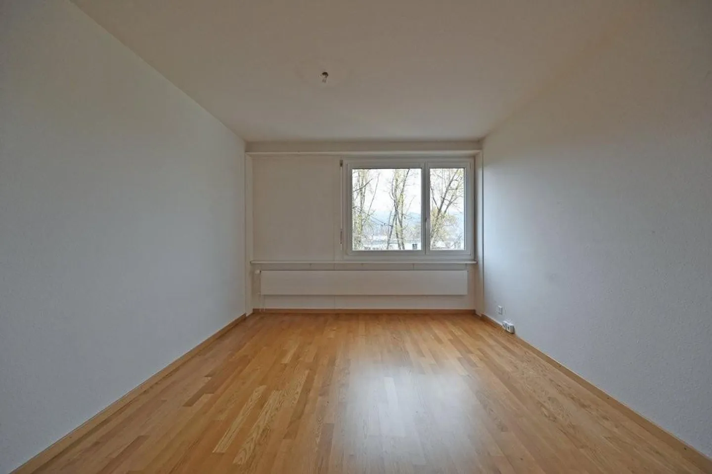 SCHÖNE 6.5-ZIMMER-MAISONETTE-WOHNUNG IN GÜMLIGEN - Foto 9 von 12