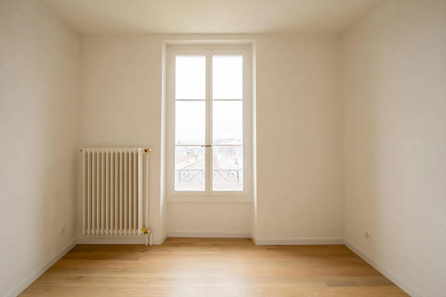 3.5 Room Apartment - Photo 4 of 7