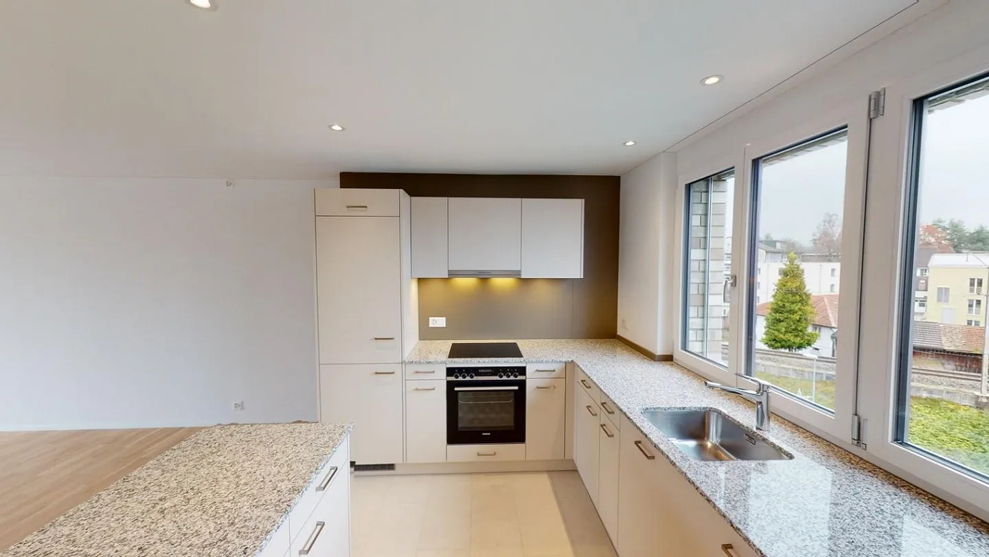 Beautiful apartment in Wetzikon - Photo 2 of 12