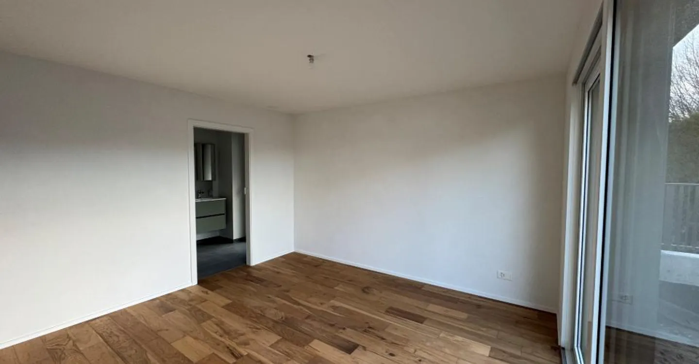 Wohnung mit Terrasse 5,5 Zimmer - Foto 2 von 6