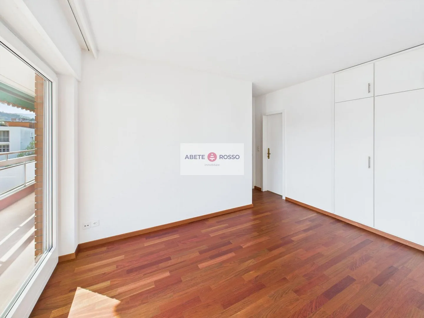 Penthouse, Panoramaterrasse, in der Nähe des FFS-Bahnhofs und des Zentrums von Lugano. - Foto 17 von 25