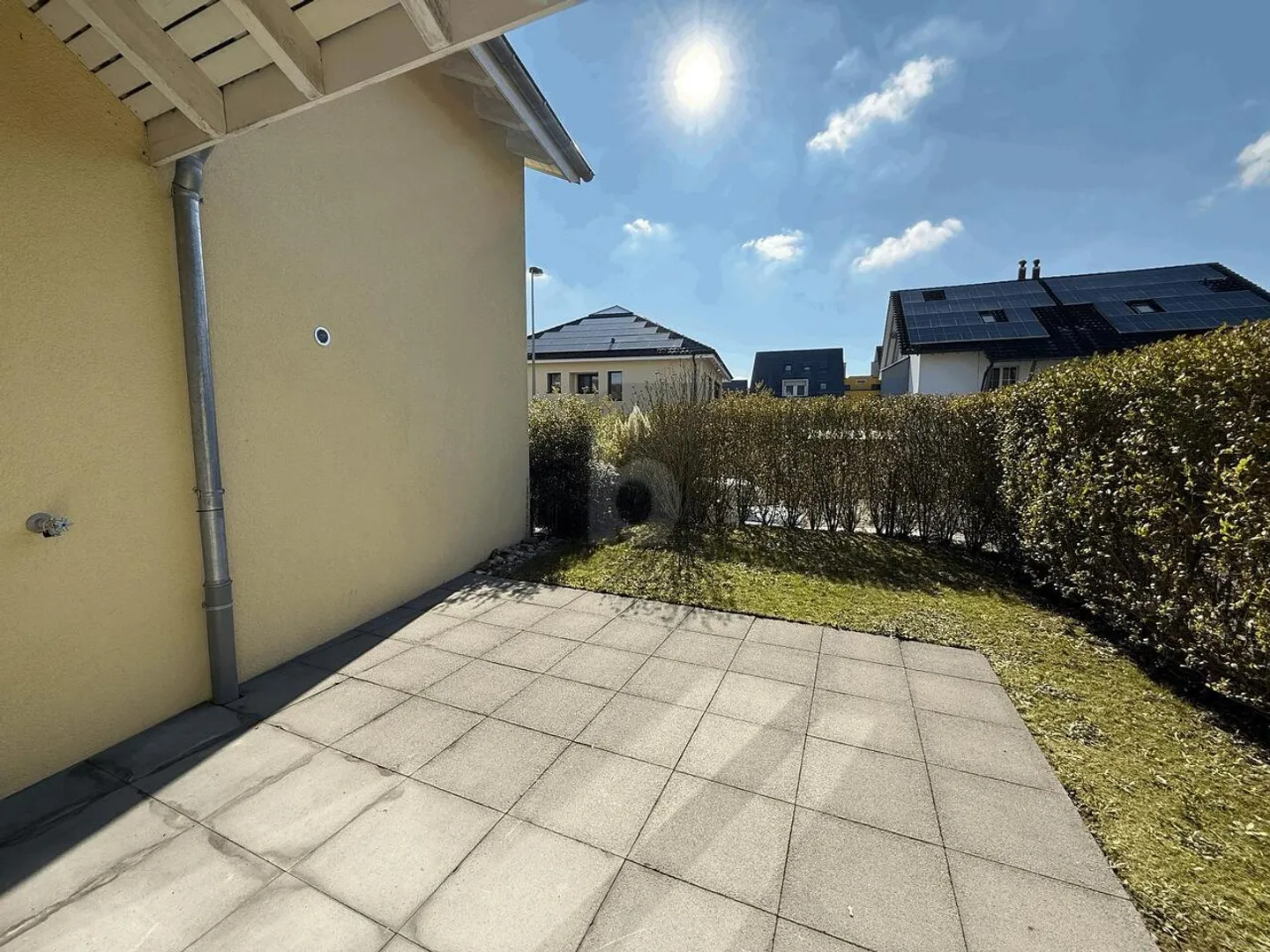 ELEGANT UND GROSS MIT VIEL PLATZ - Foto 4 von 6